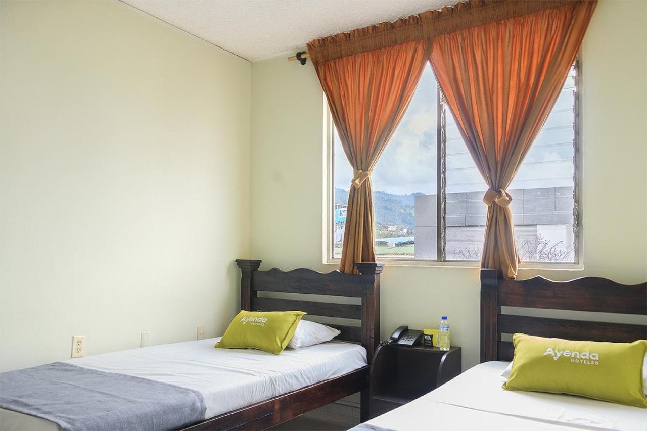 Ayenda 1506 La Puerta Del Sol Hotell Bucaramanga Exteriör bild
