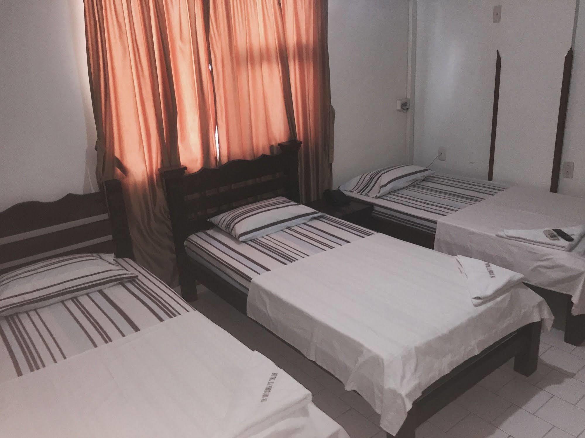 Ayenda 1506 La Puerta Del Sol Hotell Bucaramanga Exteriör bild
